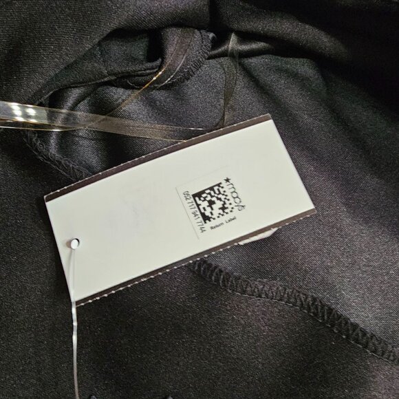 Floral Overlay Black Fit & Flare Dress By Connected Apparel Size 16 Tea Length - Picture 11 of 12